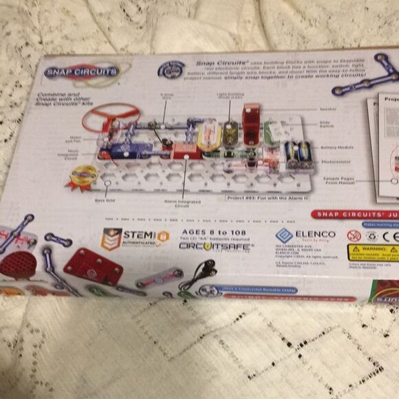 Snap Circuits Junior Kit - Picture 5 of 10